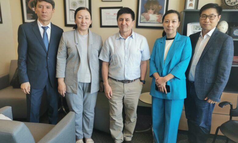 Подписан Меморандум между АО «Нацинальный холдинг «QazBioPharm» и Университетом США