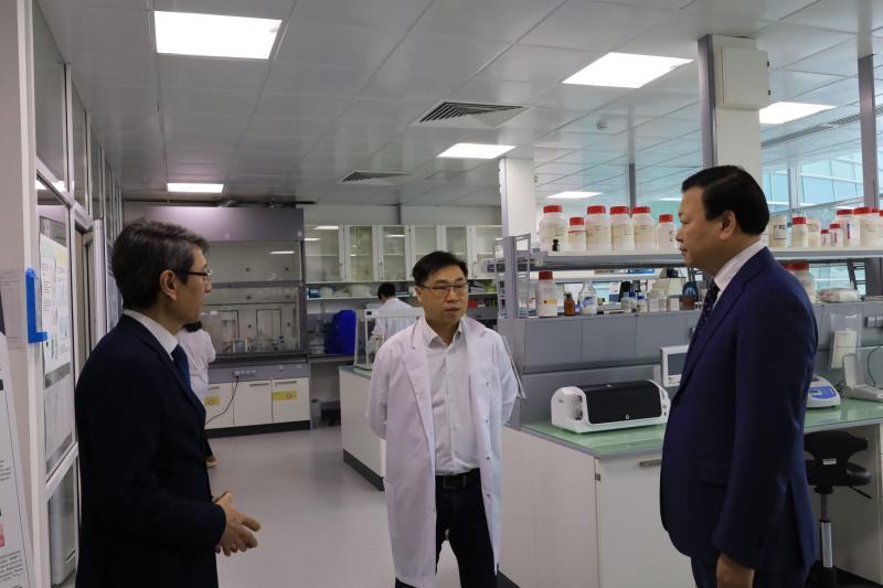 Советник Президента РК Алексей Цой посетил Национальный холдинг «QazBioPharm»