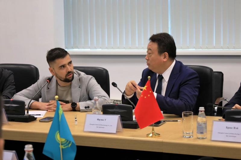 QazBioPharm провёл встречу с китайскими партнёрами по вопросам локализации производства в Казахстане