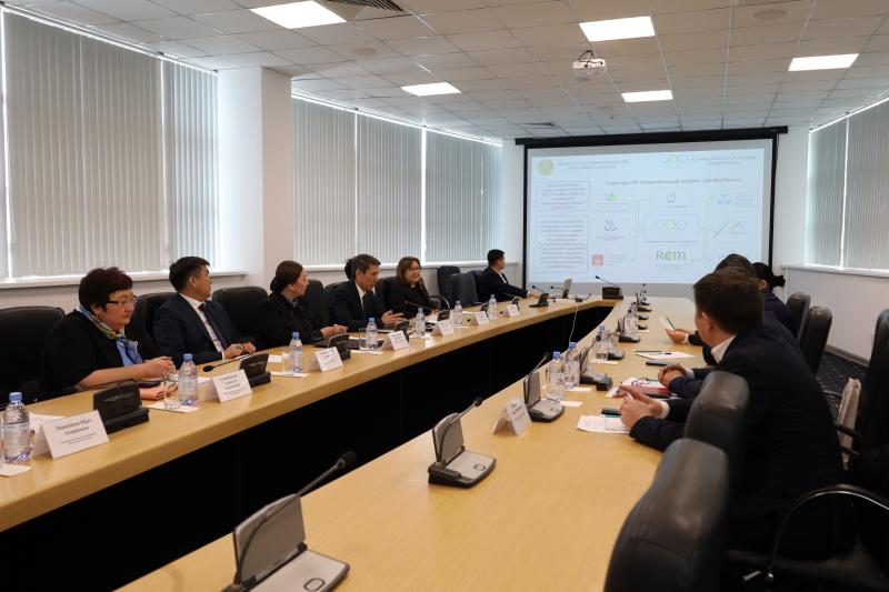 В Национальном холдинге «QazBioPharm» состоялась встреча с министром экологии и природных ресурсов РК