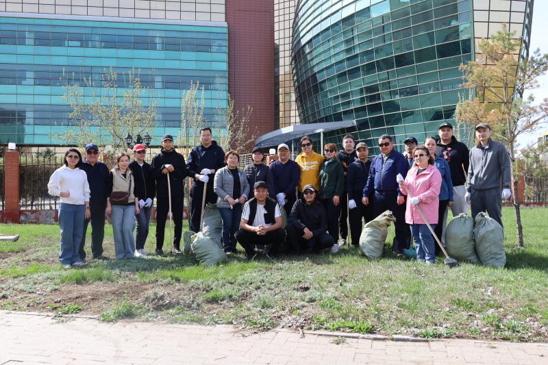 «Таза Қазақстан – жауапкершілік белесі»: Национальный холдинг «QazBioPharm» поддержал общенациональную экологическую акцию