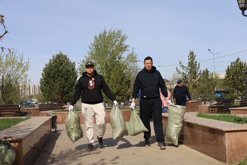 «Таза Қазақстан – жауапкершілік белесі»: Национальный холдинг «QazBioPharm» поддержал общенациональную экологическую акцию