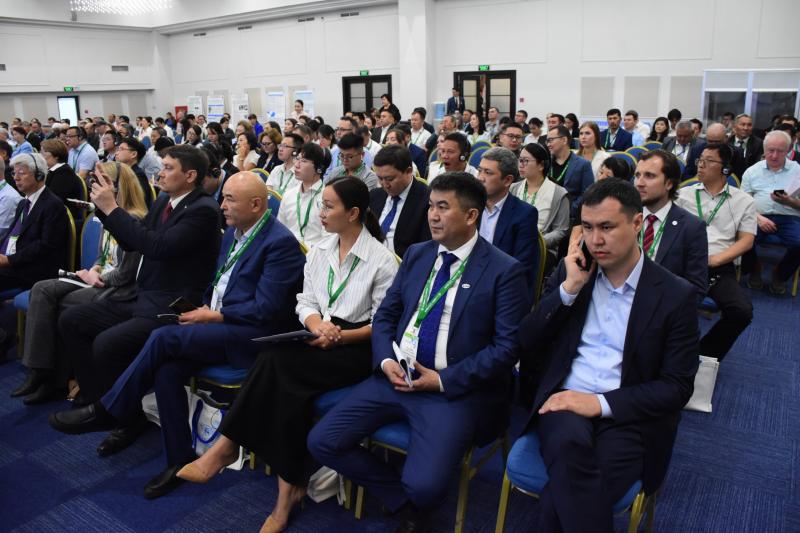 В Алматы прошёл первый день международной конференции, посвящённой 120-летию ветеринарной науки