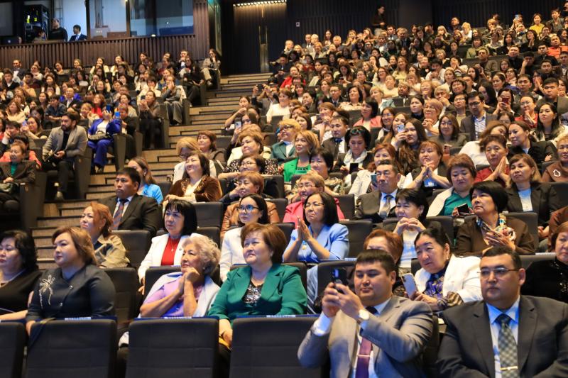 Сотрудники дочерних организаций Национального холдинга «QazBioPharm» удостоены государственных наград