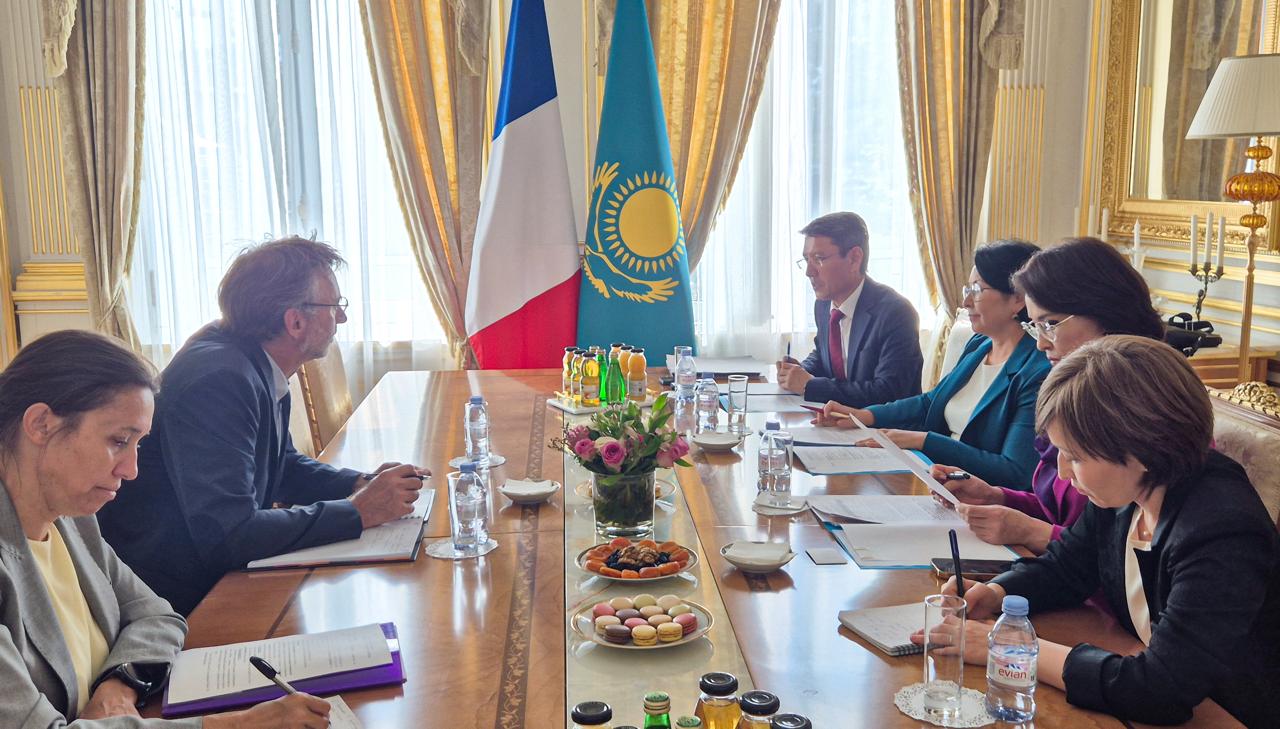 Делегация Казахстана во Франции: развитие сотрудничества в сфере здравоохранения и фармацевтики